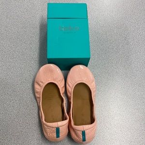 Little girls Cotton Candy Tieks EUC Size 12